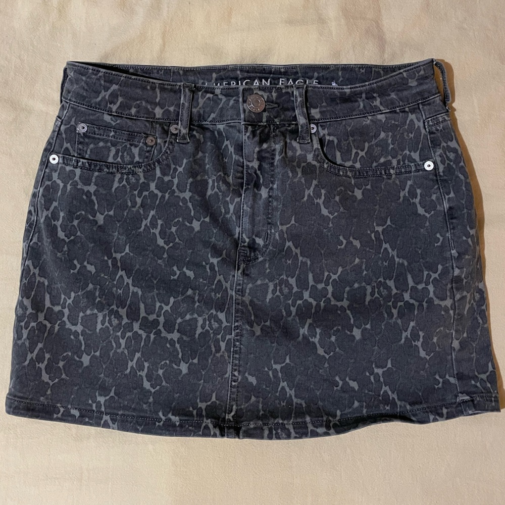 AMERICAN EAGLE | denim leopard mini